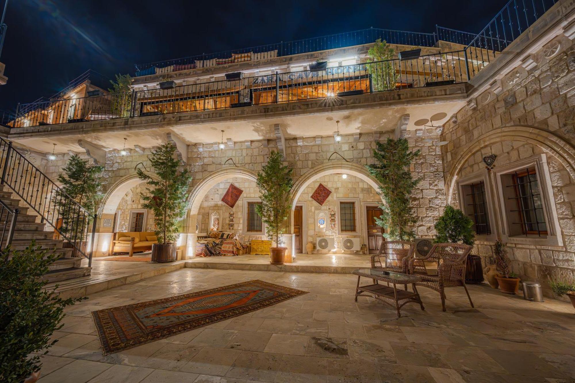 Zara Cave Hotel